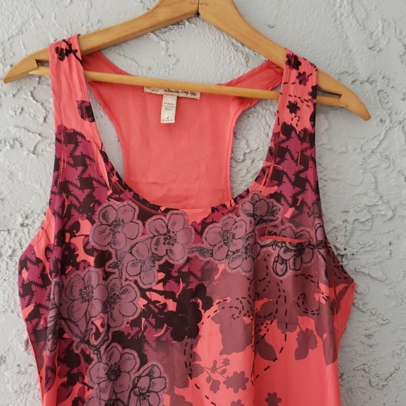 Flowery American Rag Top - Picture 2 of 5